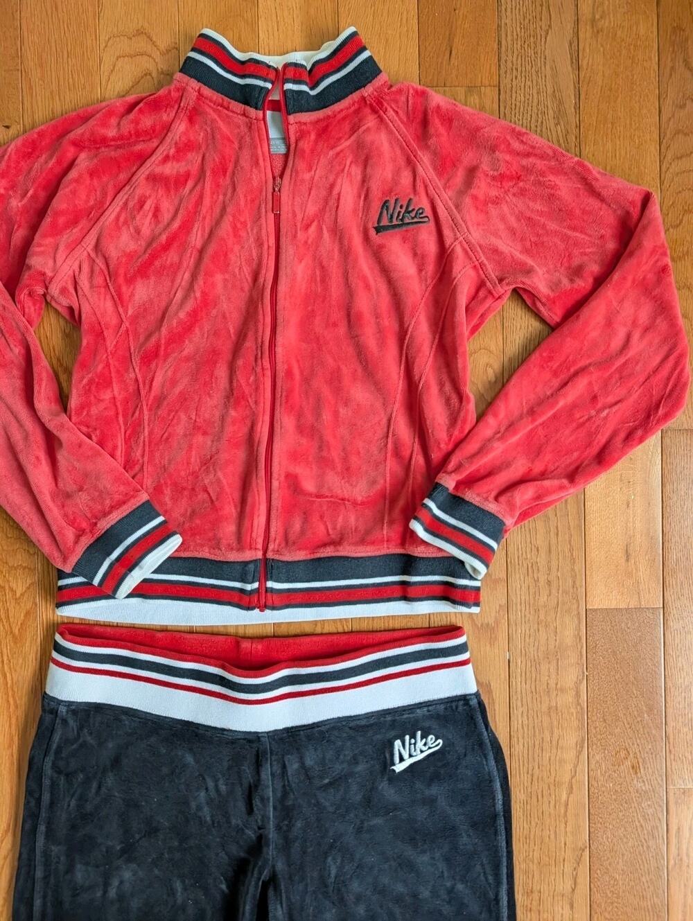Nike Velour Track Suit Set Red Black Full Zip Jacket Jogger Pants Y2K Vintage M